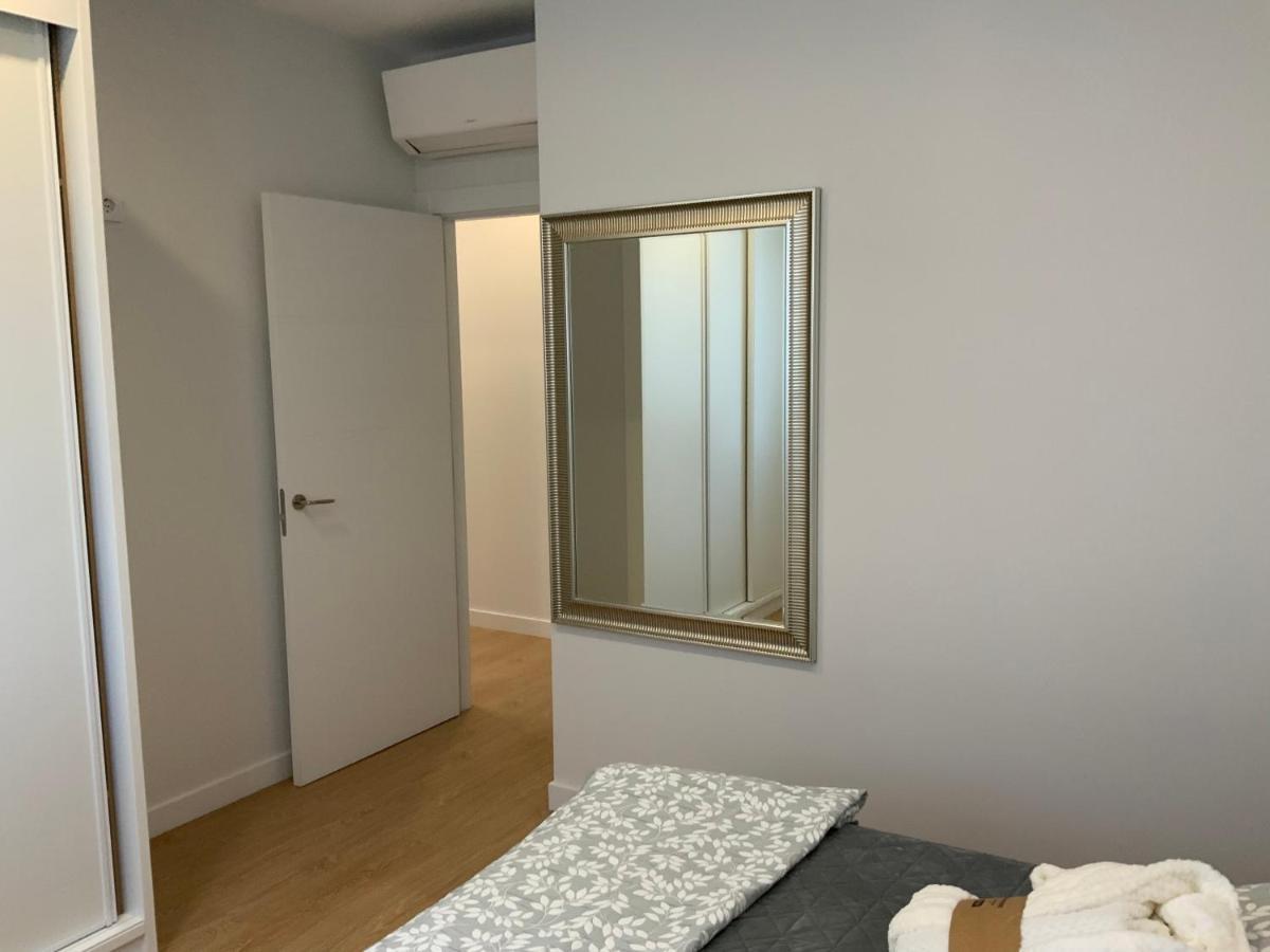 Yellow Apartments: Pet-friendly Beachfront Luxury * Noja